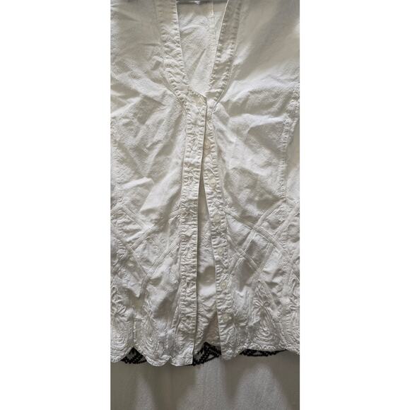 Soft Surroundings beautiful embroidered white V-neck button down shirt large - Picture 6 of 14